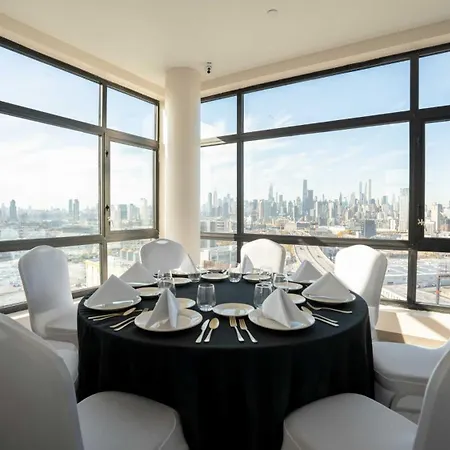 Holiday Inn Express Long Island City E - New York By Ihg-3