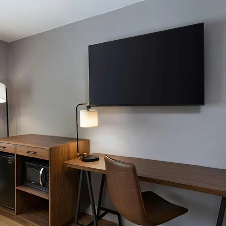 Four Points By Sheraton Austin Airport-3