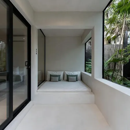 Umi Tulum-2