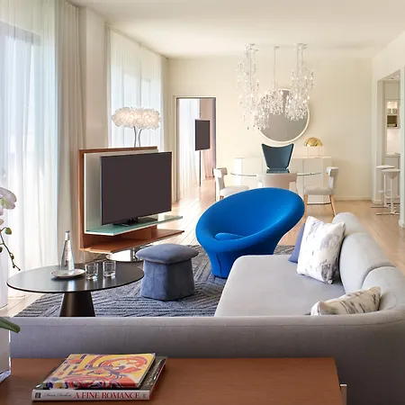 The Valorian Los Angeles, Curio Collection By Hilton-3