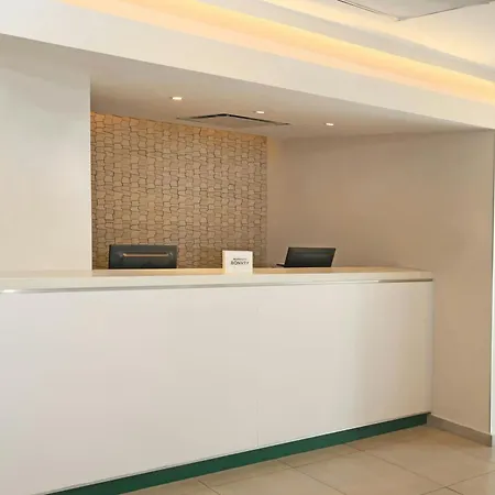 City Express Junior By Marriott Cancun-2