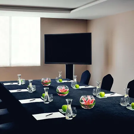 Moevenpick Hotel Apartments Al Mamzar Dubai-3