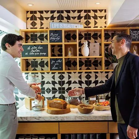 Novotel Paris Les Halles-3