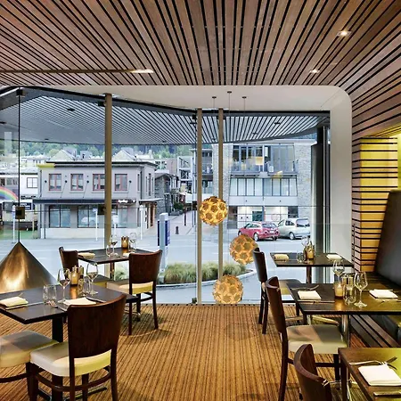 Novotel Queenstown Lakeside-3