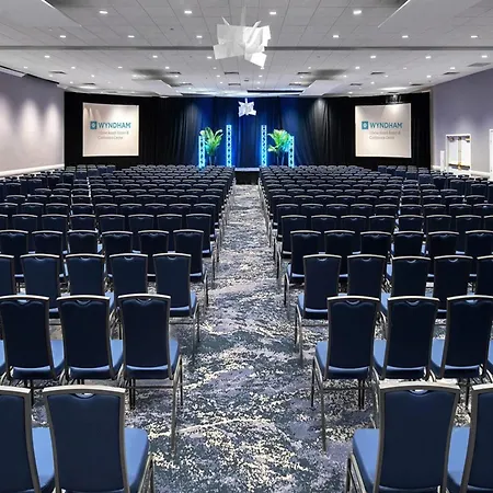 Wyndham I-Drive Avanti Resort & Conference Center-3