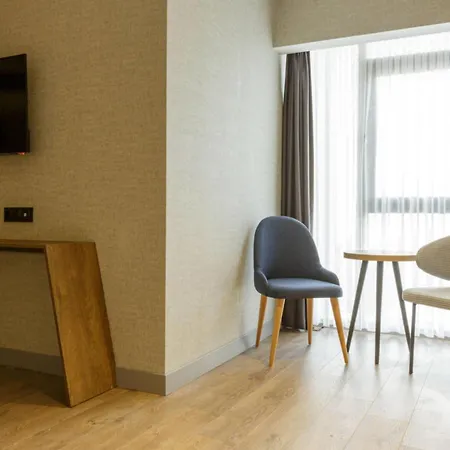 Ramada Encore By Wyndham Istanbul Arnavutkoy-2