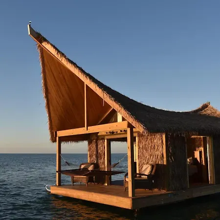 Tiki Suites Ocean Adventures-Floating Bungalows-3