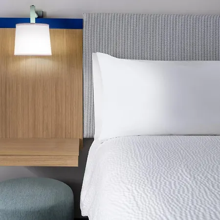 Garner Hotel Denver Airport By Ihg-2