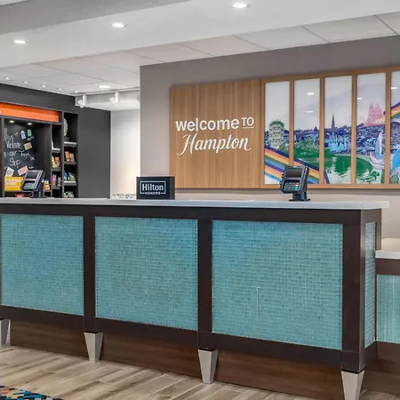 Hampton Inn Baltimore Bayview Campus-3