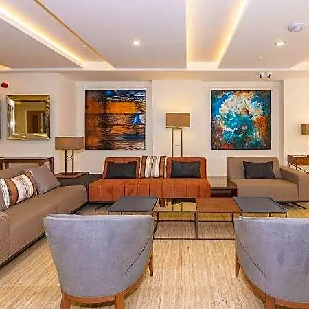 38 Hotel-2