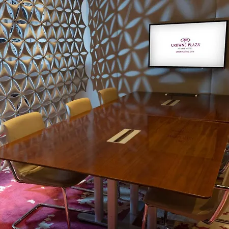 Crowne Plaza Dubai Festival City-2