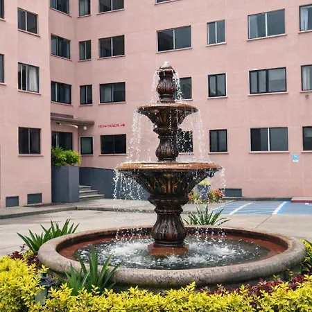 Hotel Conde Alameda Cdmx-2