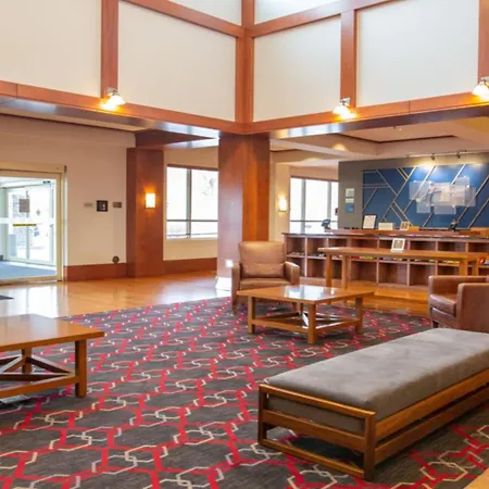 Holiday Inn Express Columbus Airport Easton-2