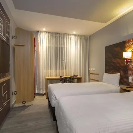 Ibis Quito-2