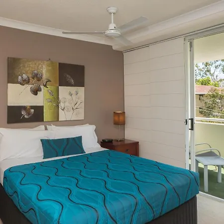 Founda Gardens Apartments-3