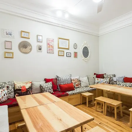 Lisboa Central Hostel-3