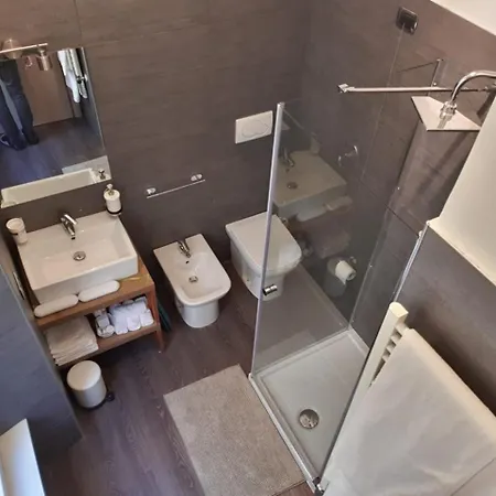 111 Coladirienzo Rooms - By Ad Roma-2