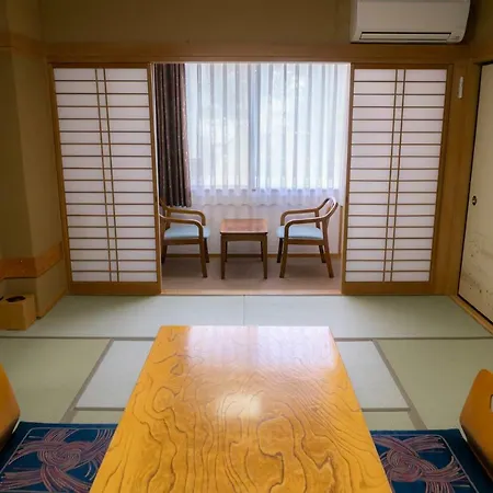 Wakamatsu Honten-2