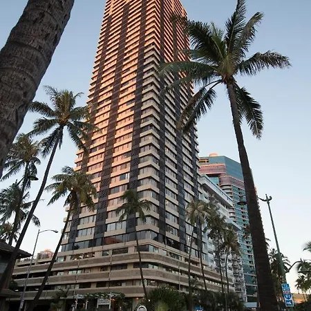 Waikiki Monarch Hotel-3