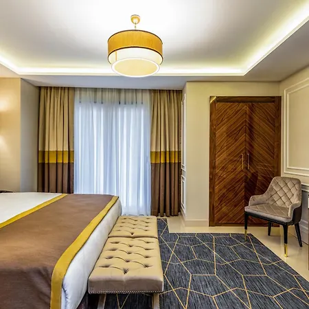 Beethoven Senfoni Hotel-3
