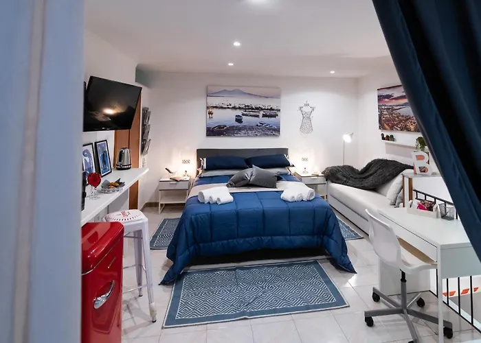 Yes I Know My Room - Magica Napoli