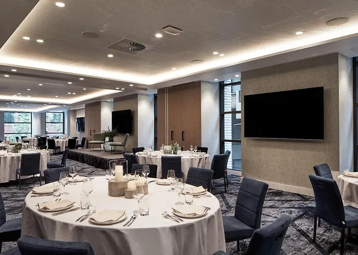 Crowne Plaza Sydney Darling Harbour By Ihg Hotel