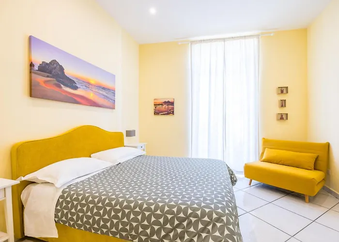 La Casa Di Bruno Napoli Bed & Breakfast