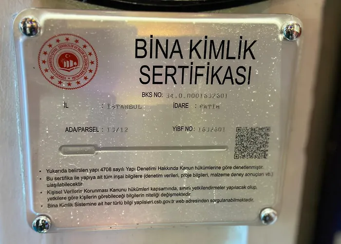 Crowned Hotel Istanbul
