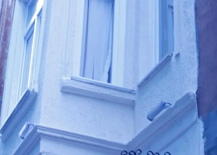 Taksim Nacre 360 Suit Istanbul