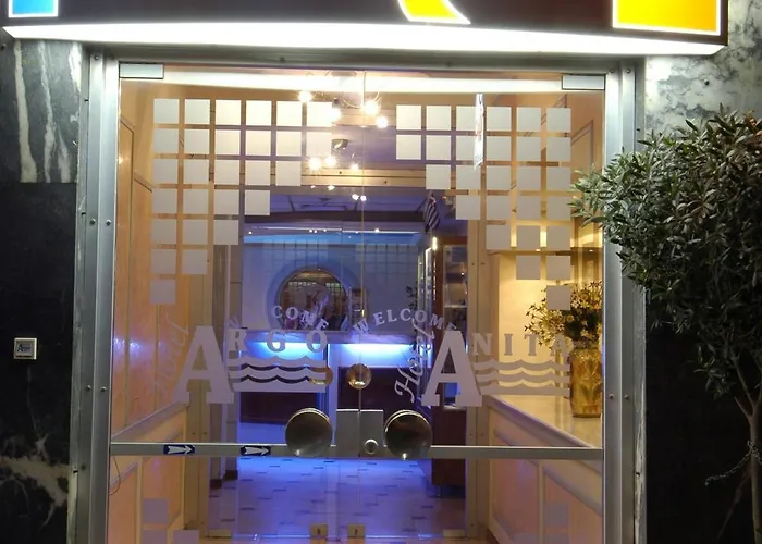 Anita Hotel Piraeus