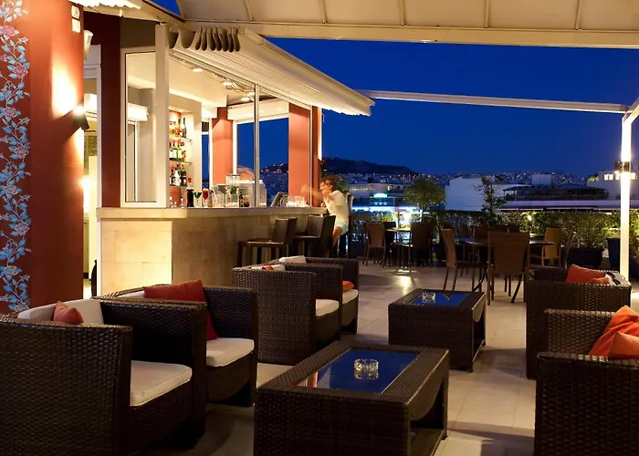 Crystal City Hotel Athens