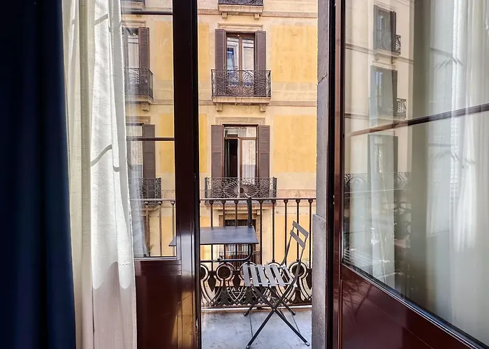 Som Nit Born Hotel Barcelona