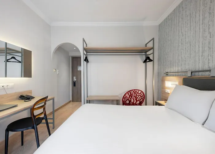 Pan Hotel Athens