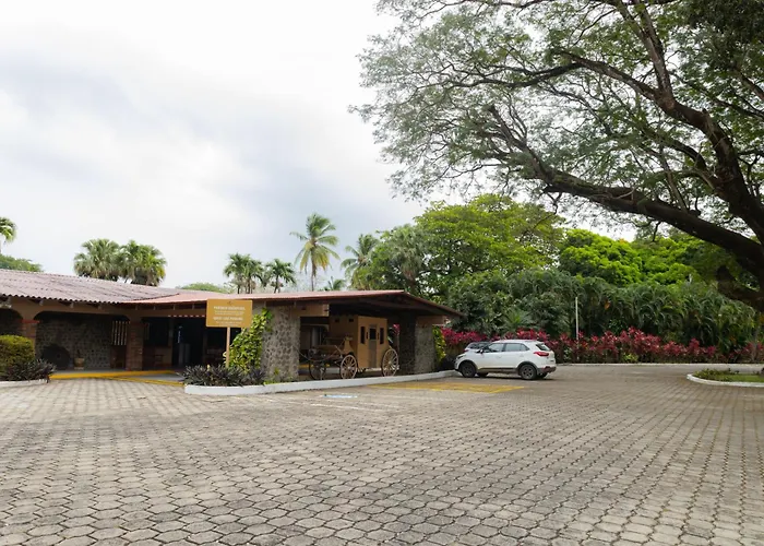 Hotel Las Espuelas, Bar & Restaurant Liberia