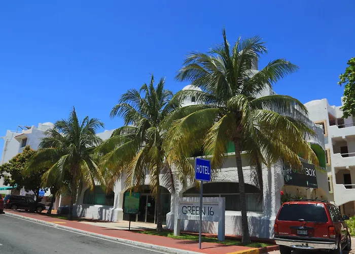 Pok Ta Pok Hotel Cancun