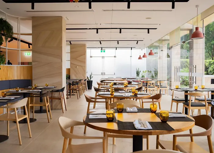 Crowne Plaza Sydney Macquarie Park By Ihg Hotel