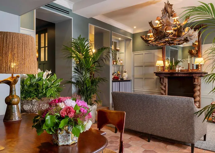 Hotel Aubepine Paris
