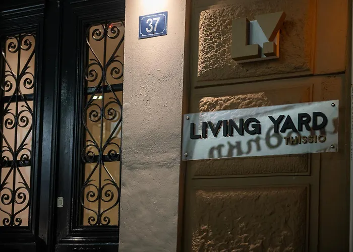 Living Yard Thissio Athens