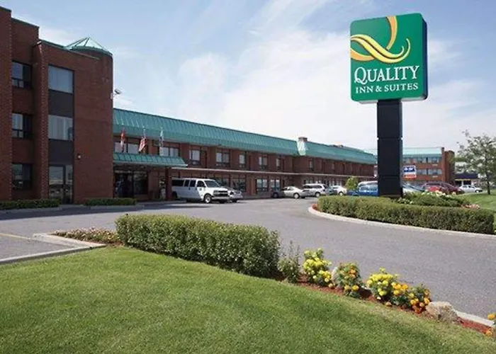 Quality Inn & Suites Pe Trudeau Airport Dorval