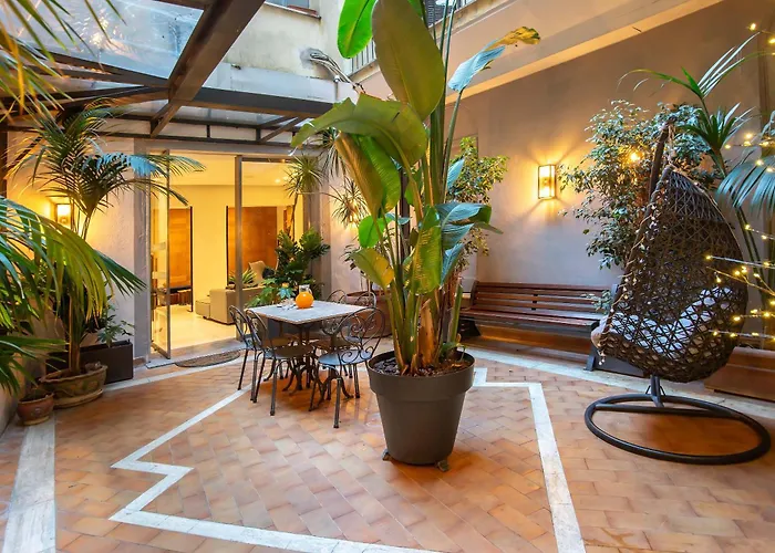 Hotel White Rome