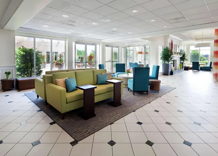 Hilton Garden Inn Montreal Airport Dorval