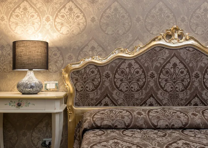 Hotel Mezzo Pozzo Venice