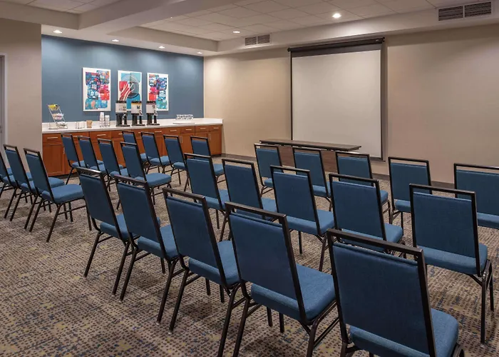 Hampton Inn And Suites Seattle - Airport / 28Th Avenue SeaTac