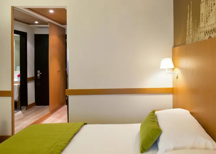 Starhotels Tourist Milan