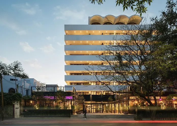 Bellwort Hotel Guadalajara