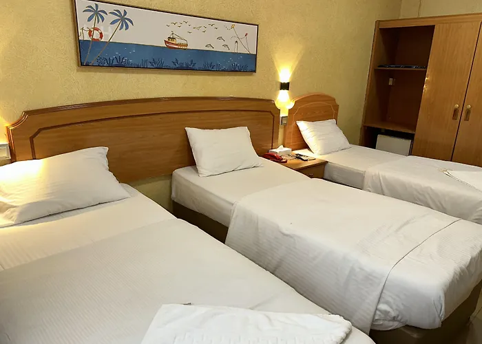 Maaeen Hotel Dubai