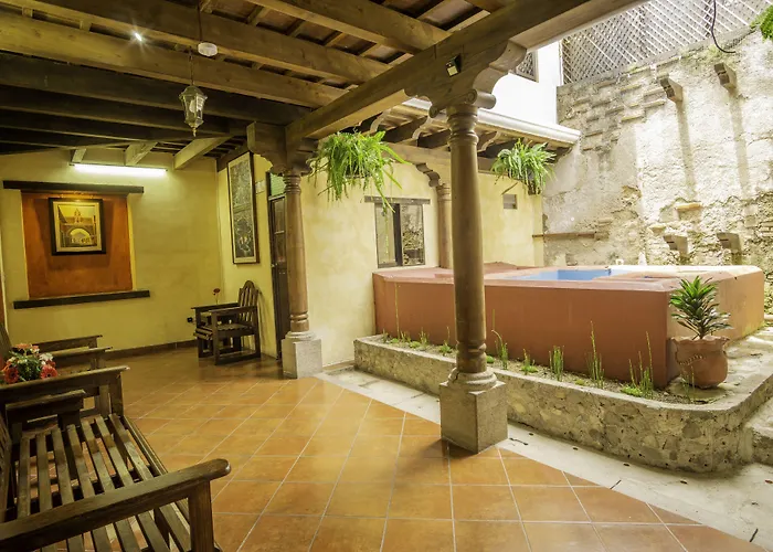 Hotel Maya Ik' Antigua