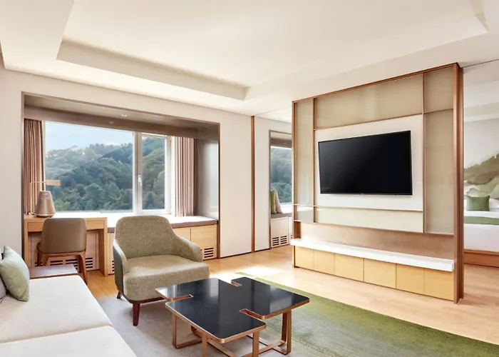 Grand Walkerhill Seoul Hotel