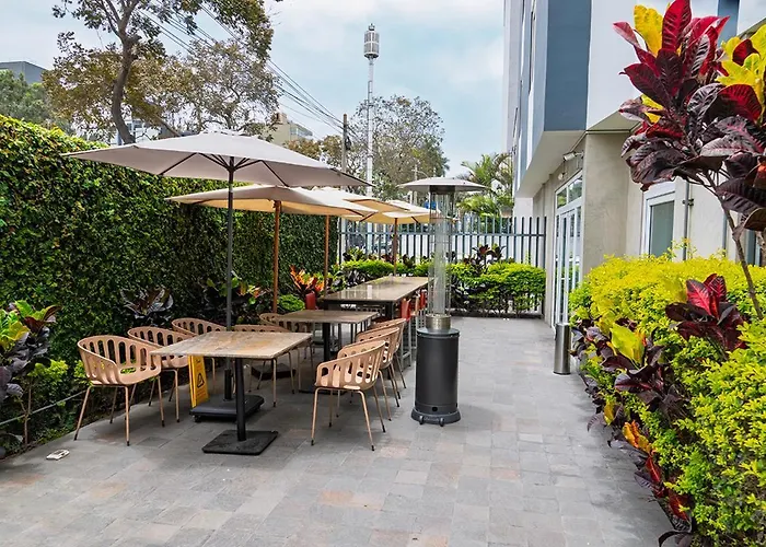 Xima Lima San Isidro Hotel