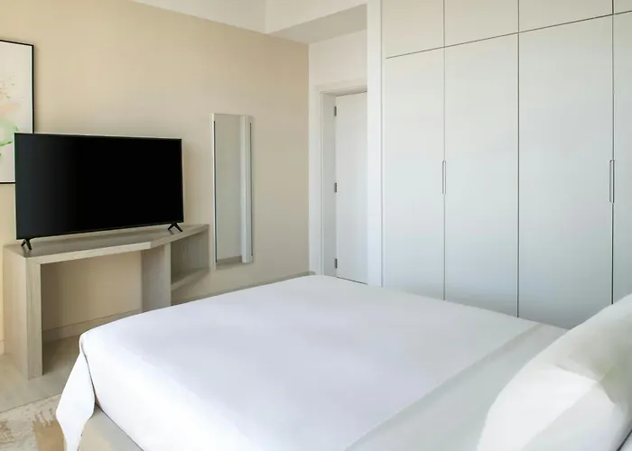 Element By Marriott West Bay Doha Hotel